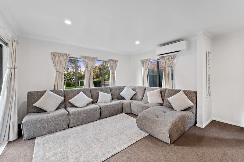 2 Whitbourne Heights, Manurewa, Auckland - Carousel 2