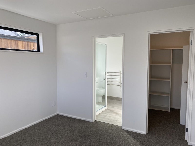 12 Peasmoor Road, Lower Shotover, Queenstown - Carousel 2