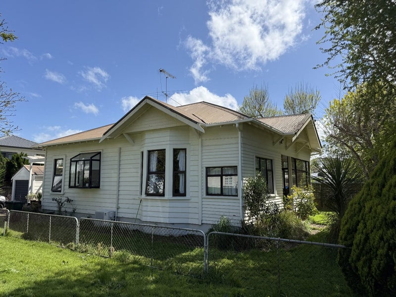 26 Beckenham Avenue, Royal Oak, Auckland - Carousel 1