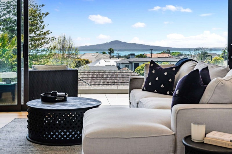 203/250 Kepa Road, Mission Bay, Auckland - Carousel 1