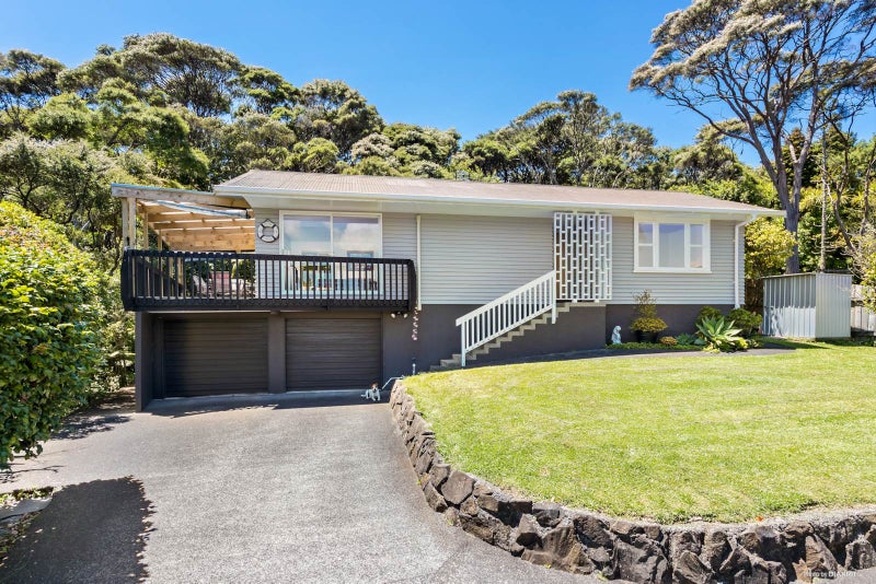 57 Woodfern Crescent, Titirangi, Auckland - Carousel 1