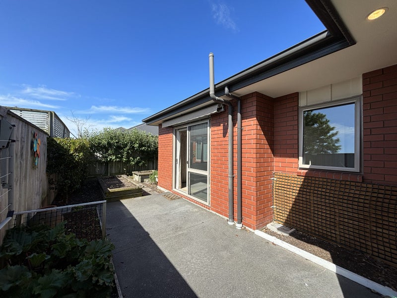 8 Streamside Court, Woolston, Christchurch - Carousel 13