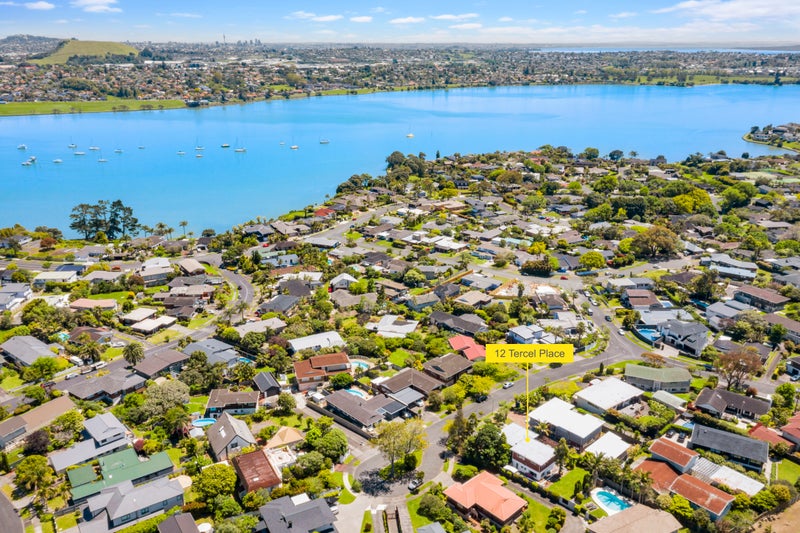 12 Tercel Place, Sunnyhills, Auckland - Carousel 28