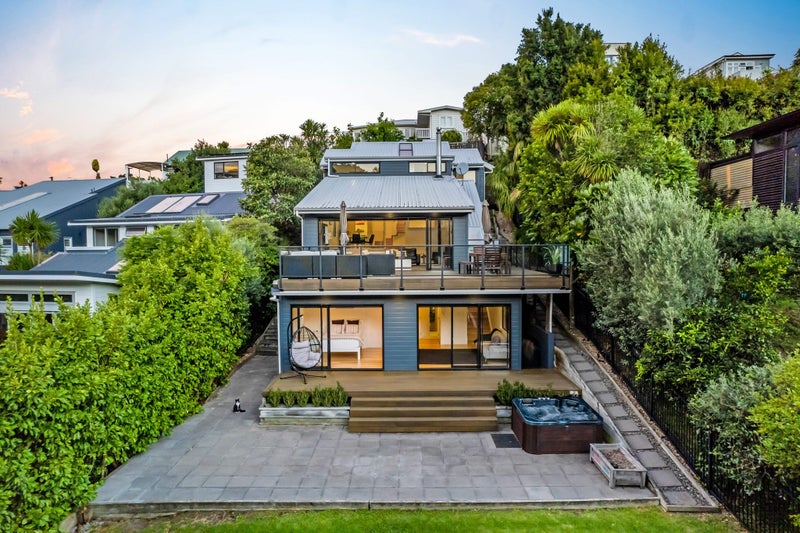 1/154 Bassett Road, Remuera, Auckland - Carousel 1