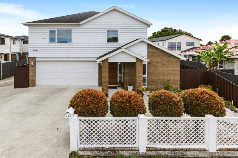 54 Kimpton Road, Papatoetoe, Auckland - Carousel 2