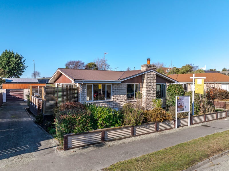 27 Cook Street, Oceanview, Timaru - Carousel 1