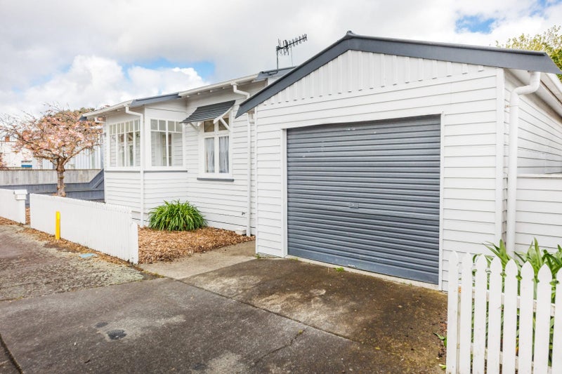 69 Chelwood Street, Takaro, Palmerston North - Carousel 12