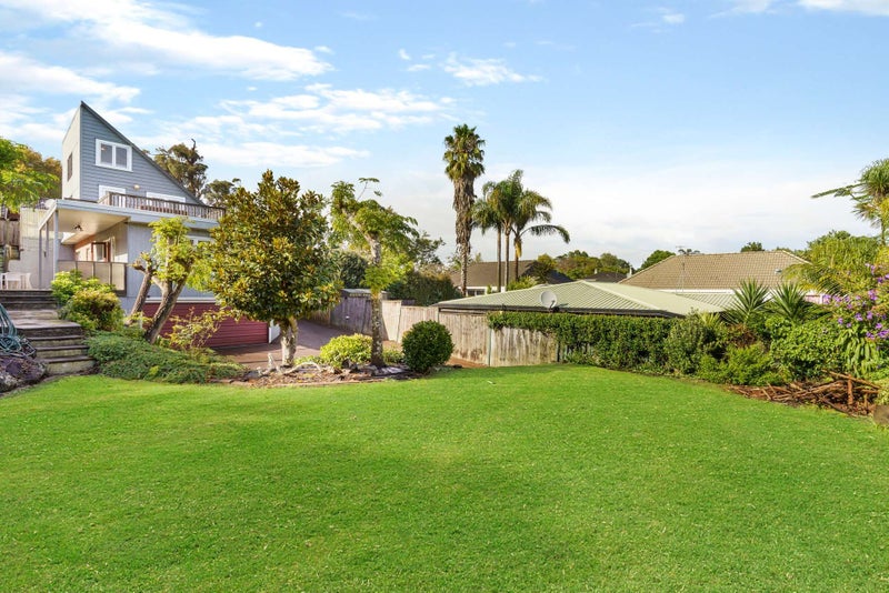 80A Malvern Road, Morningside, Auckland - Carousel 1