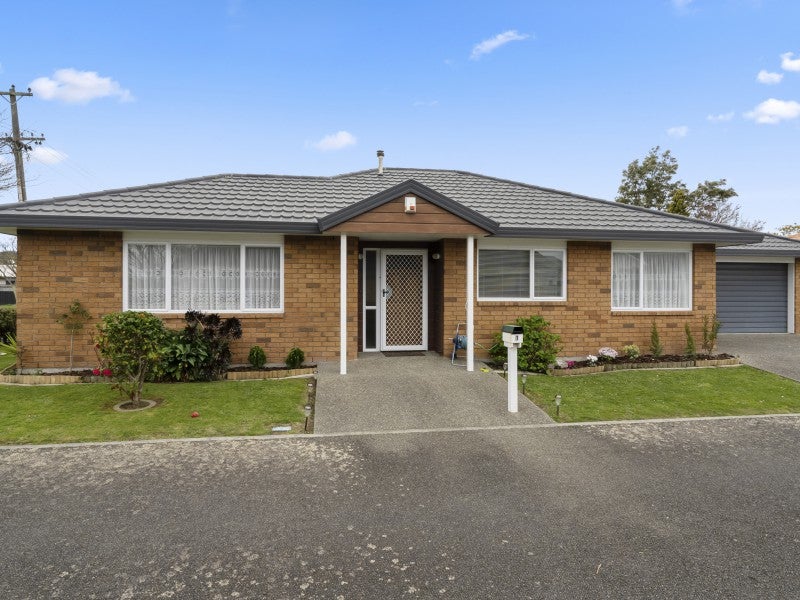 1 Cole Lane, Milson, Palmerston North - Carousel 1