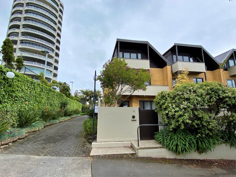1/6 Curran Street, Herne Bay, Auckland - Carousel 2