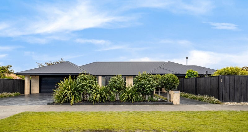 1 Riverside Lane, Spencerville, Christchurch - Carousel 2