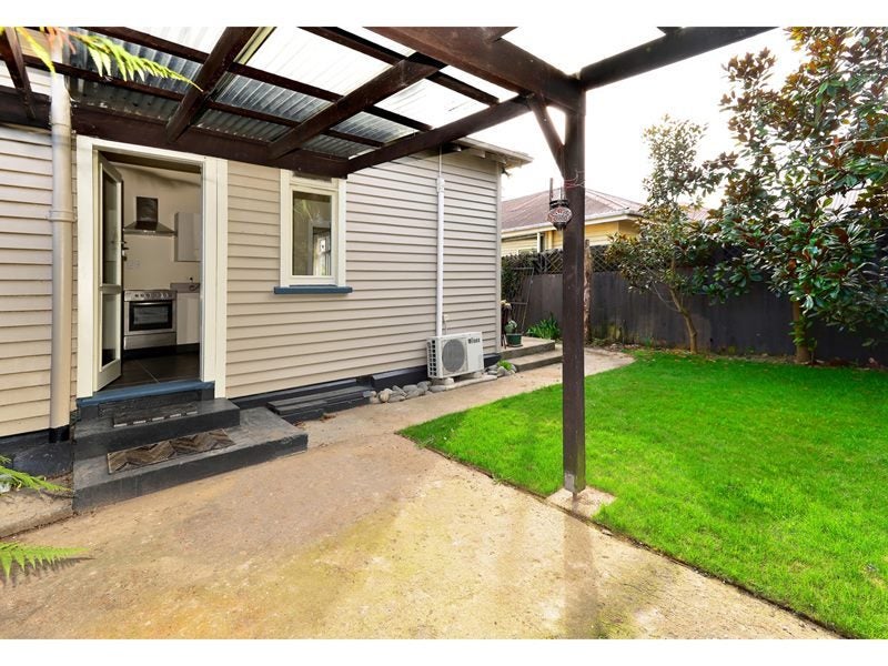 16 Dover Street, St Albans, Christchurch - Carousel 18