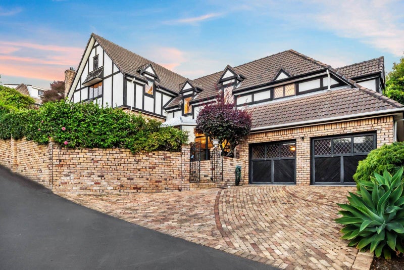 206 St Heliers Bay Road, Saint Heliers, Auckland - Carousel 1