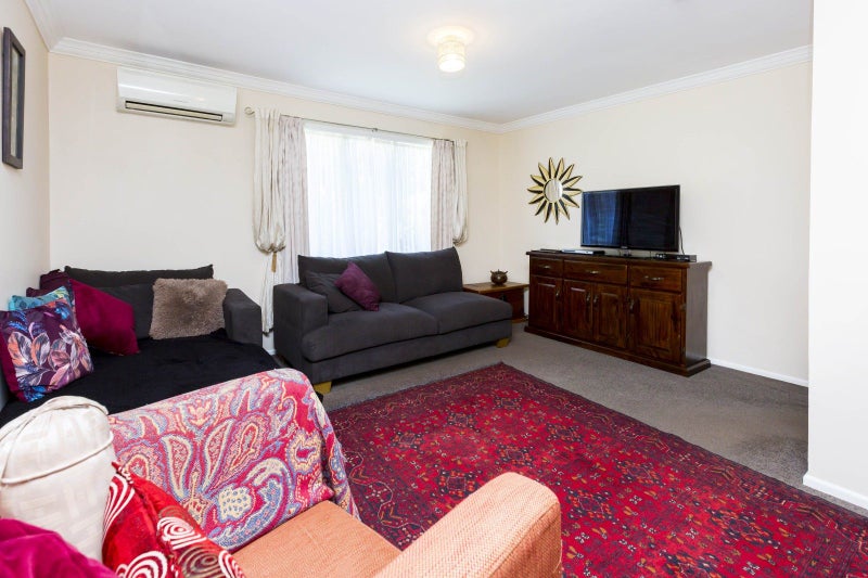 2 Pokaka Street, Birchville, Upper Hutt - Carousel 2