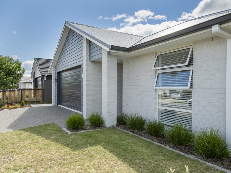 36 Flack Street, Pyes Pa, Tauranga - Carousel 1