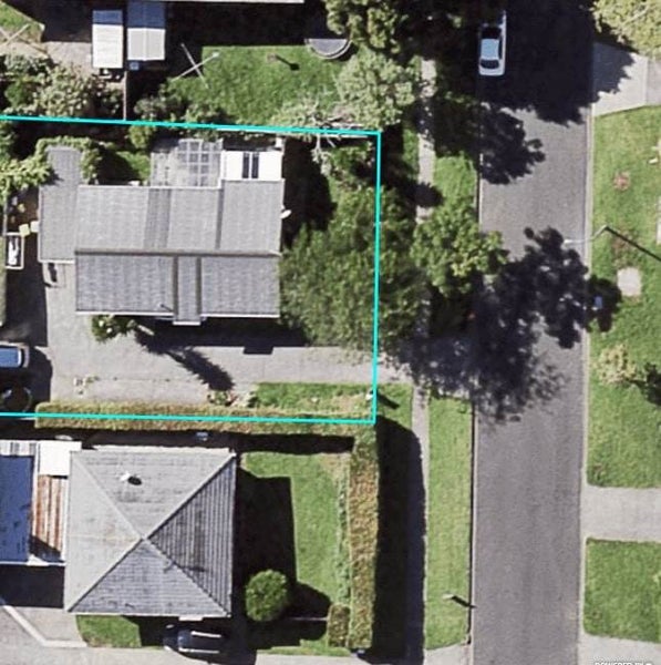 2/7 Howe Street, Howick, Auckland - Carousel 1