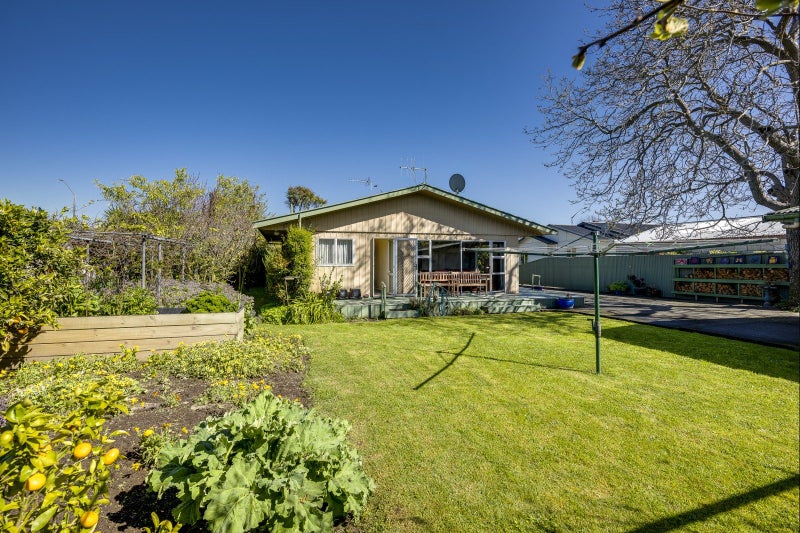 303 Taradale Road, Pirimai, Napier - Carousel 1
