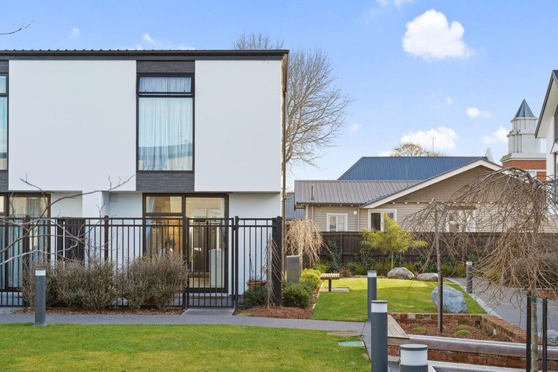 1/12 New Brighton Road, Shirley, Christchurch - Carousel 14