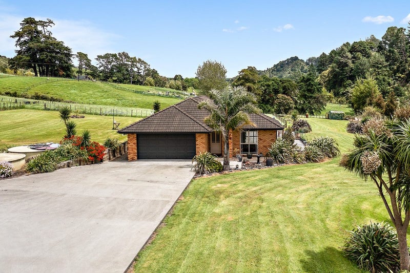 1085 Ahuroa Road, Makarau, Warkworth - Carousel 1