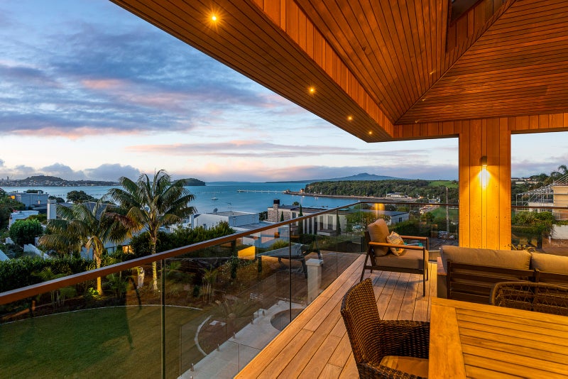 2 Karori Crescent, Orakei, Auckland - Carousel 4