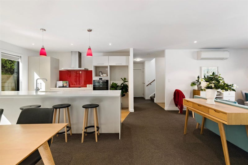 2/4 Redfern Terrace, Arthurs Point, Queenstown - Carousel 2