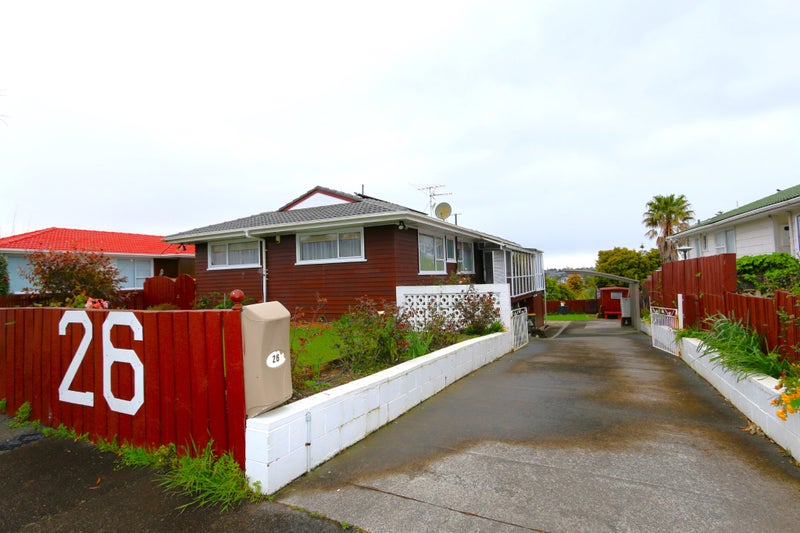 26 Trevola Street, New Windsor, Auckland - Carousel 1