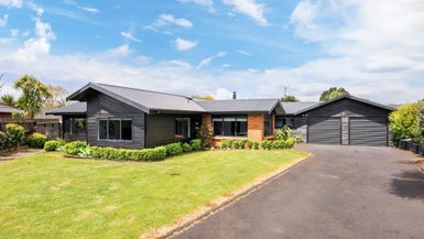 15 Heron Place, Maunu, Whangarei - Carousel 1