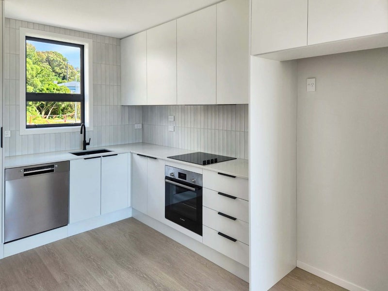66 Tiketike Way, Brooklyn, Wellington - Carousel 2