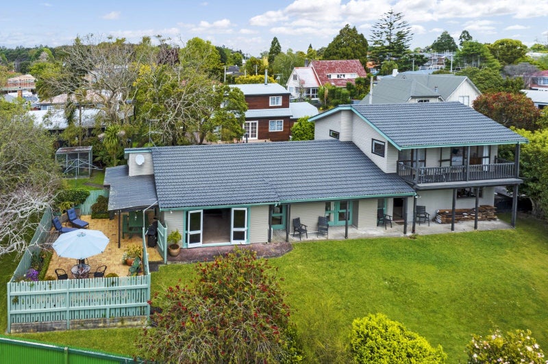 19A Clark Road, Pahurehure, Papakura - Carousel 1