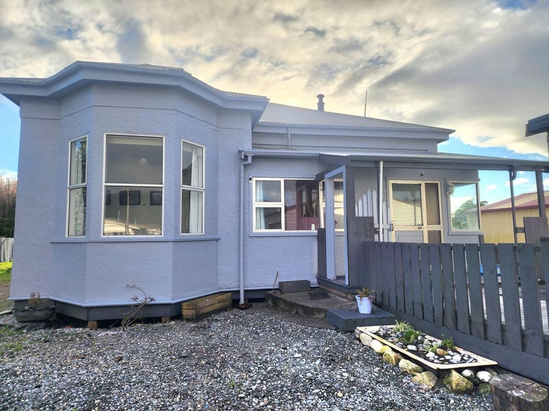 48 Blake Street, Blaketown, Greymouth - Carousel 24