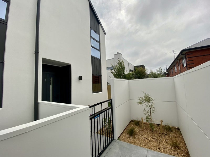6/9A Maronan Street, Woolston, Christchurch - Carousel 1
