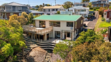 992 Whangaparaoa Road, Manly, Whangaparaoa - Carousel 1