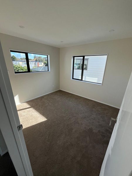 27 Mahia Road, Manurewa, Auckland - Carousel 2
