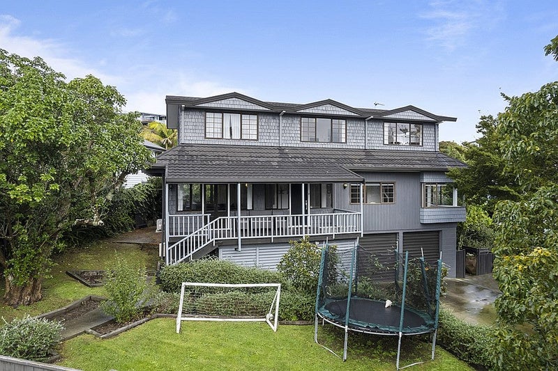 65 Pah Road, Cockle Bay, Auckland - Carousel 1