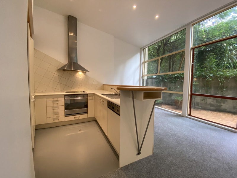 404/8 Church Street, Wellington Central, Wellington - Carousel 1