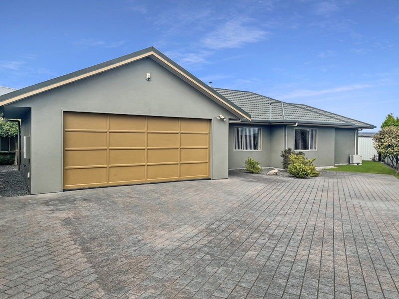 18 The Grove, Nukuhau, Taupo - Carousel 2