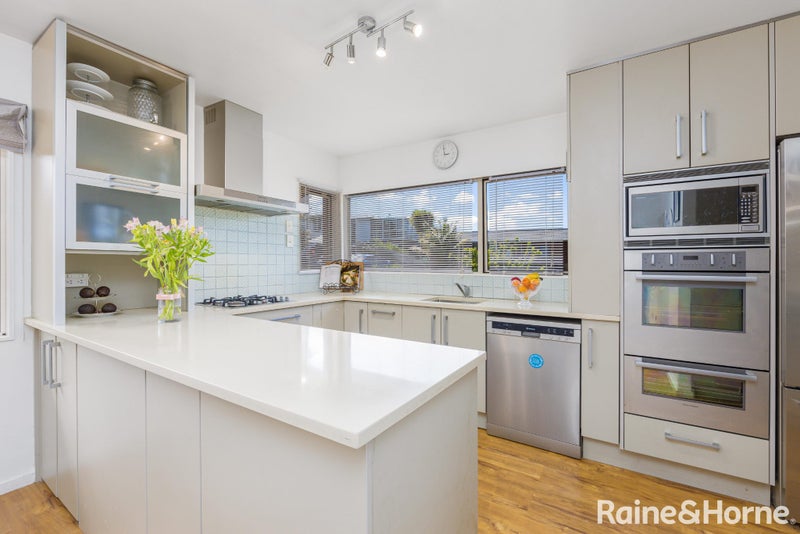 2 Kimber Hall Avenue, Blockhouse Bay, Auckland - Carousel 2