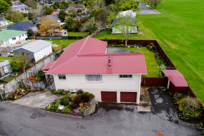 99 Hine Road, Wainuiomata, Lower Hutt - Carousel 26