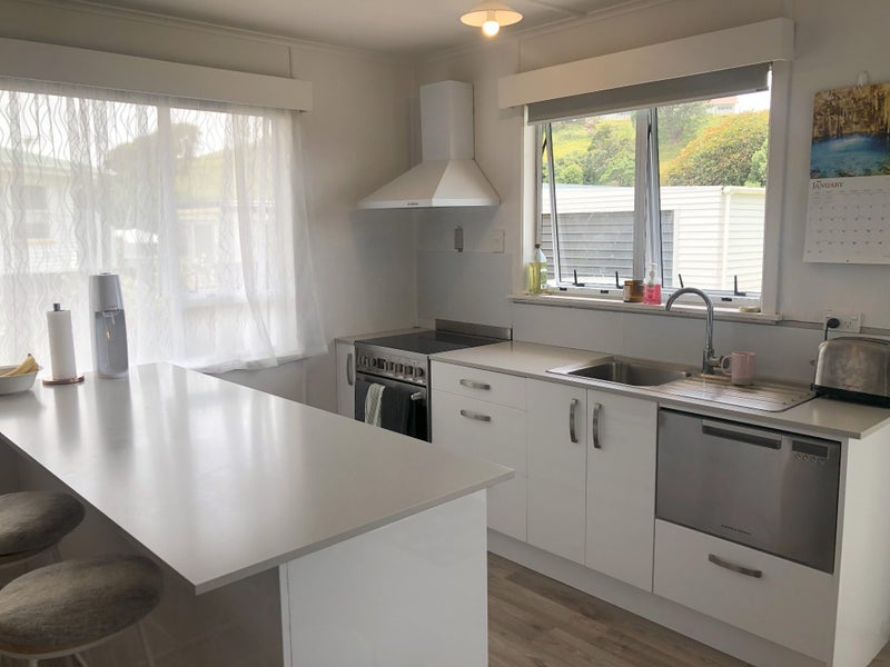 23 Belair Avenue, Blagdon, New Plymouth - Carousel 2