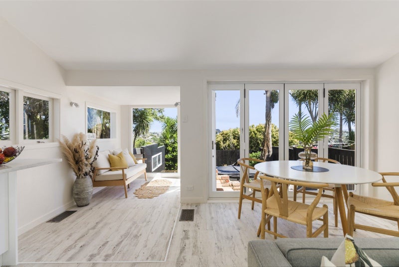 8 Rona Avenue, Grey Lynn, Auckland - Carousel 2