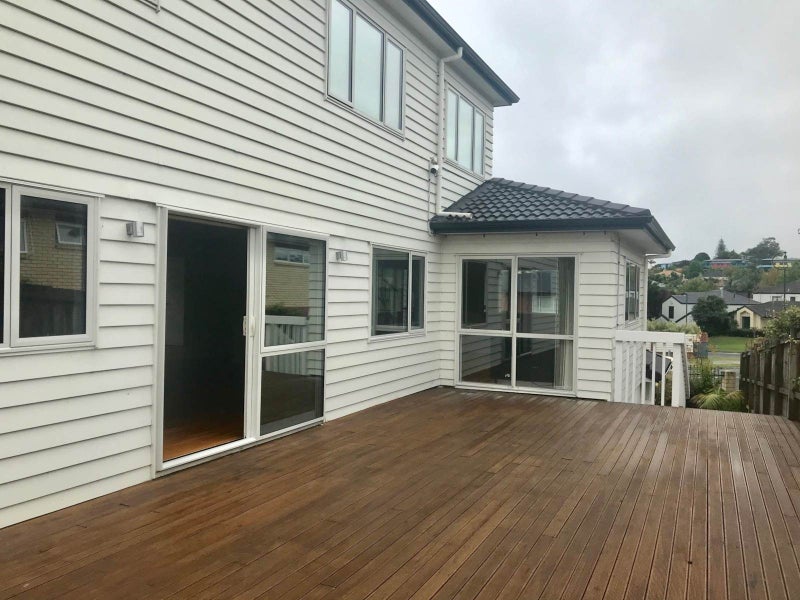 4 Ballyboe Place, Pinehill, Auckland - Carousel 2