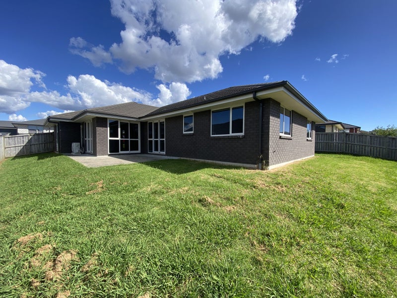 6 Ewins Lane, Pokeno - Carousel 2