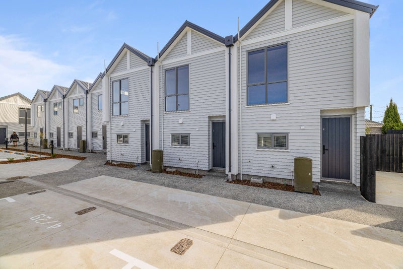 9/29 Bampton Street, Burwood, Christchurch - Carousel 1