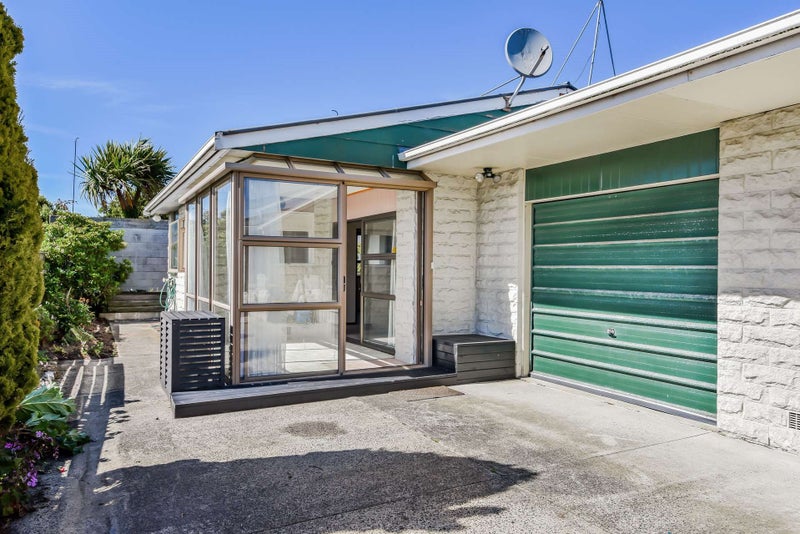 5B Larkworthy Street, Saint Kilda, Dunedin - Carousel 1