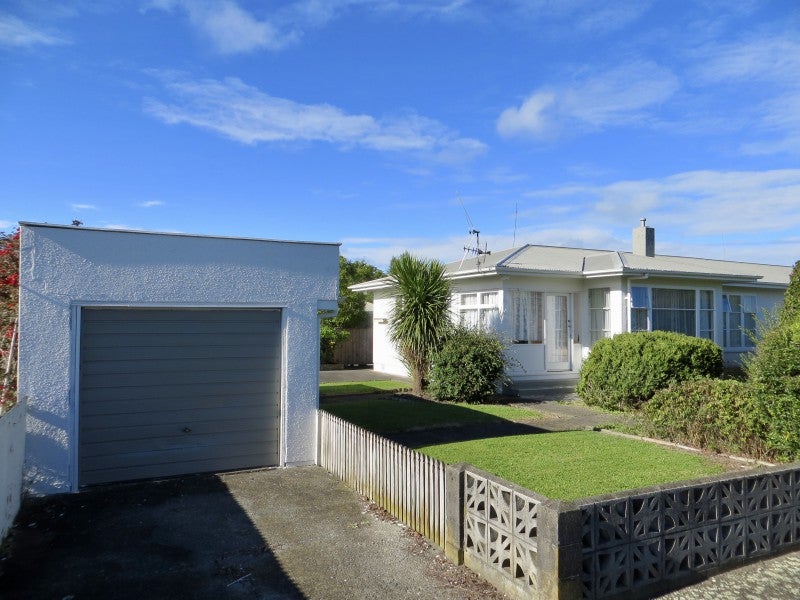 4 Aberdeen Avenue, Takaro, Palmerston North - Carousel 2