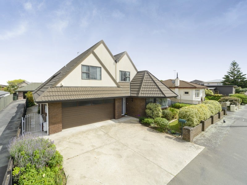 318 Ruahine Street, Terrace End, Palmerston North - Carousel 1
