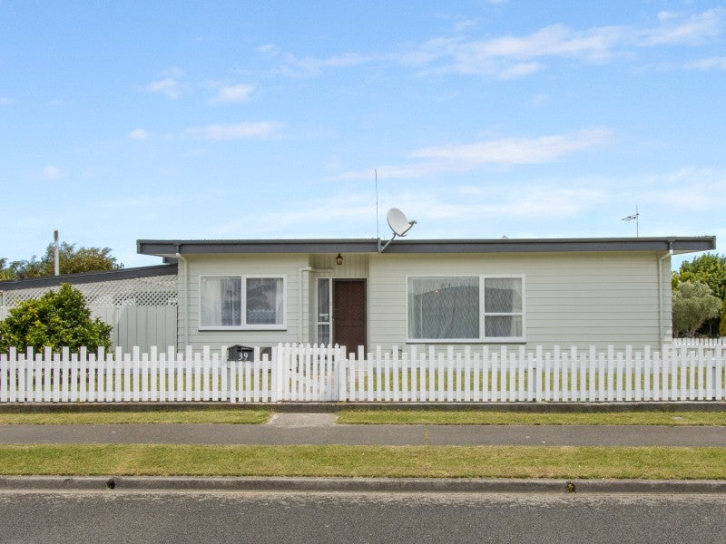 39 Arthur Hobson Avenue, Pirimai, Napier - Carousel 1