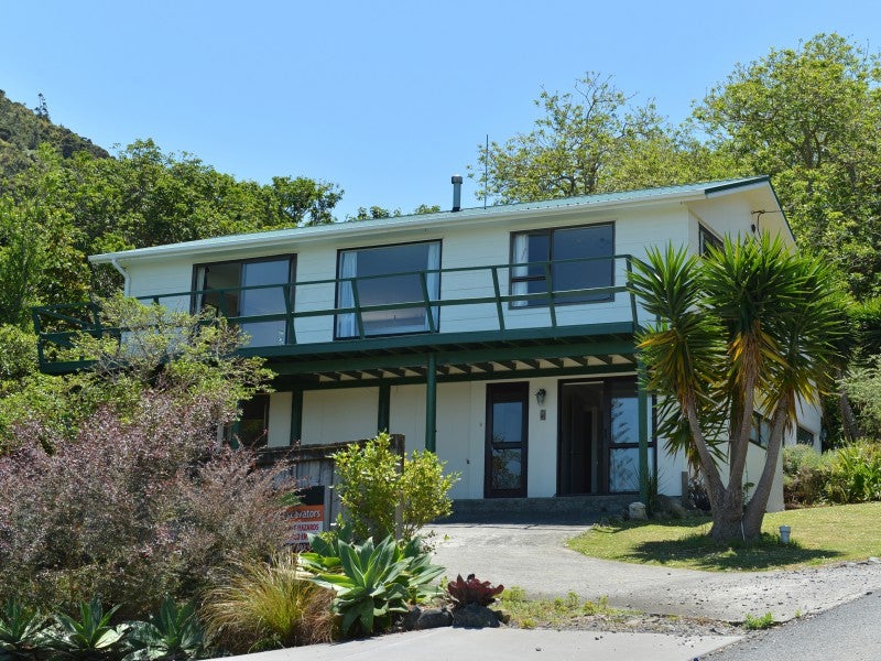 64 Bay View Road, Whangārei Heads - Carousel 1