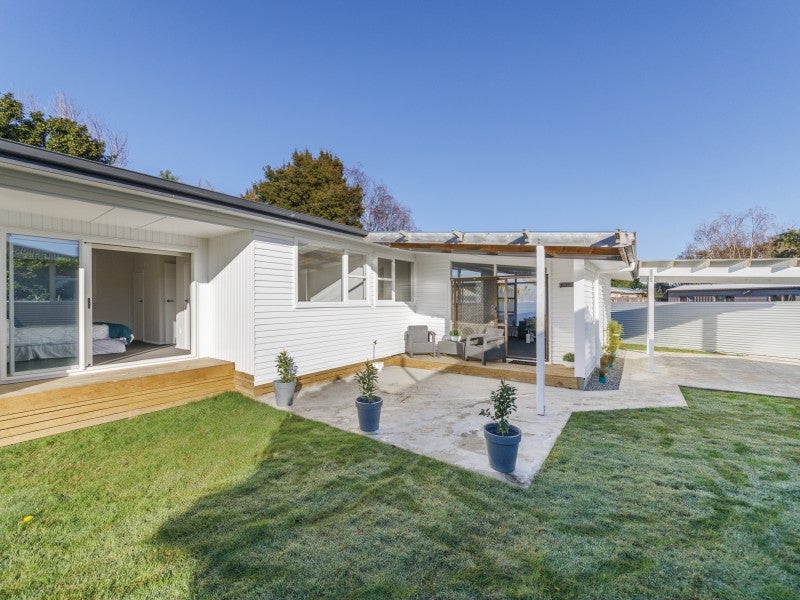 21A Windsor Street, Terrace End, Palmerston North - Carousel 1