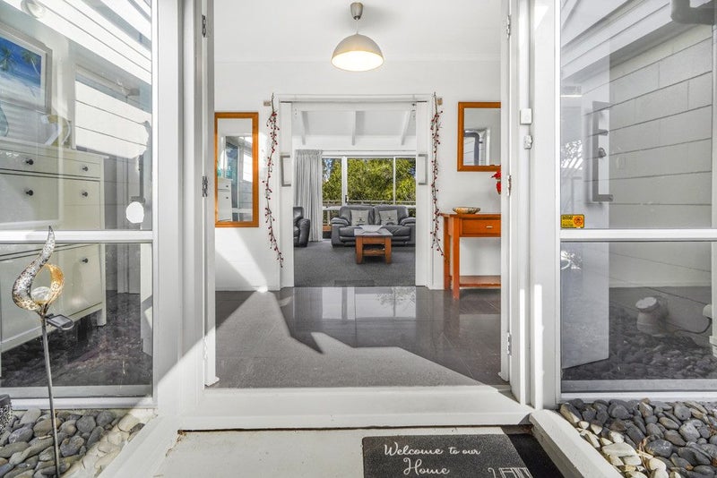 35 Balfour Crescent, Riverlea, Hamilton - Carousel 2